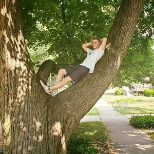 Meet your Posher, Logan